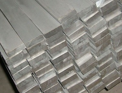 304不锈钢扁条 特性、应用与选购指南